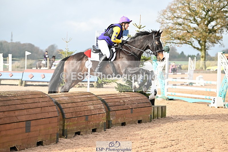 241110A-112054-00537 - 80cm Start to 11.30