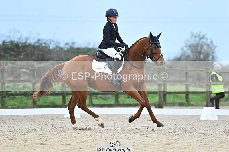 241103-161809-03311 - Novice 1 - 16.18 to 17.50