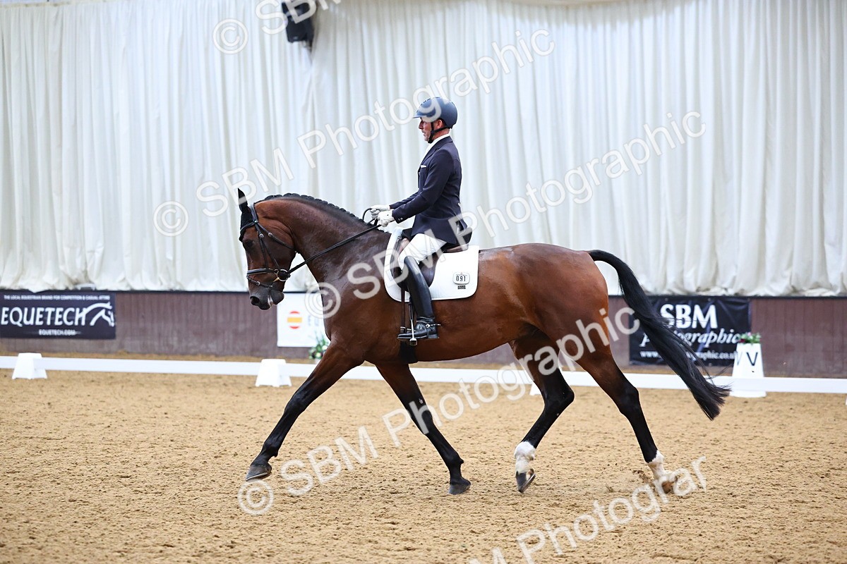 SBM_006099 - Class 5 - Novice 6 - 10.47-11.43