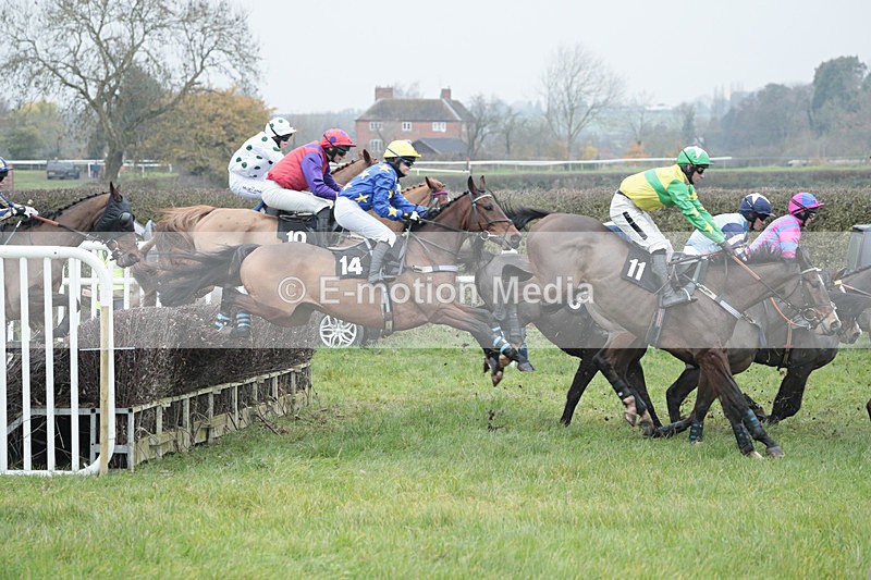 PtP 041222 0424 - Wheatland  Hunt PtP Chaddesley Corbett, Worcs 04/12/22