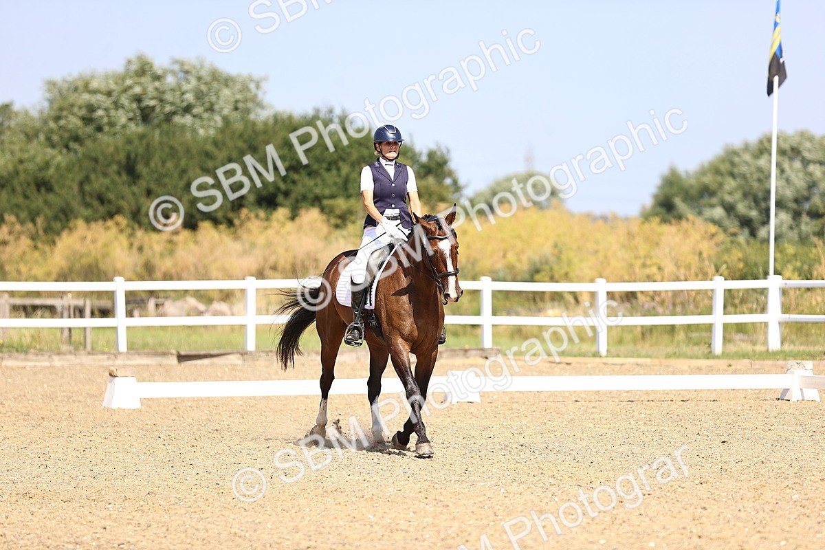 SBM_009363 - Novice 5 - 9.50-10.53