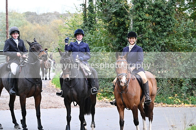 WJ7_7406 - Walk Home..