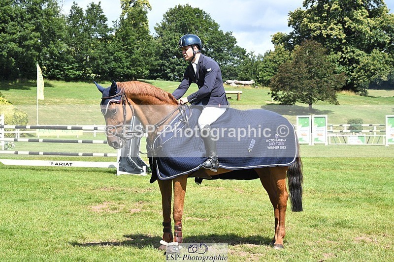 230712-110646-22175 - Cls 50 Foxhunter & 1.20m Open