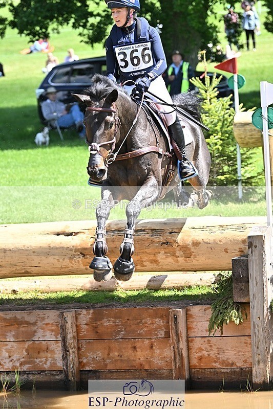 240525-115711-12881 - 366-GYPSIE_DU_LOIR-Yasmin_Ingham