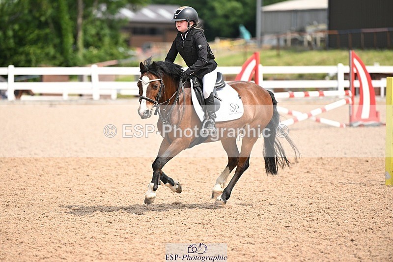 250608-113157-02444 - Cls 24+25 Club and Schools 70cm