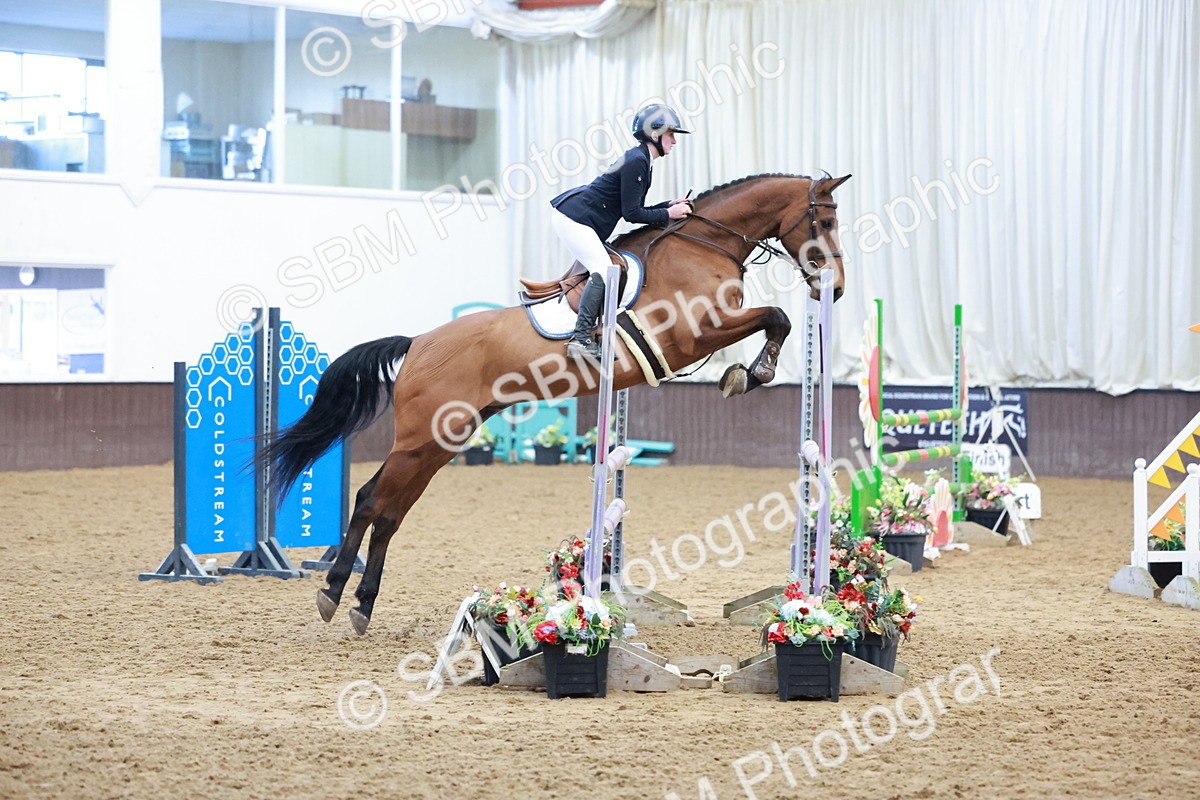 SBM_003547 - Class 11 - Senior Newcomers/ 1.10m Open