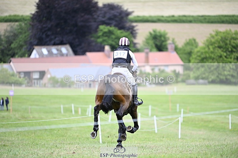 250524A-113200-09567 - B-317-Rupert.Batting-COOMBELAND.TALISMAN
