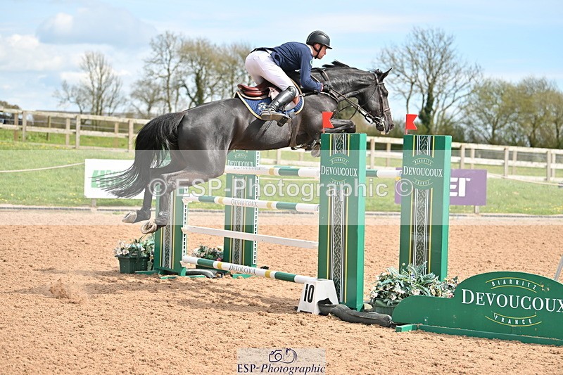 240418A-143410-04426 - Cls 9, 2 Star Big Tour 1.40m