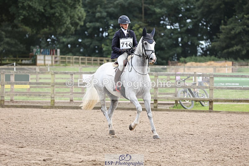 240804-165046-17093 - 719-Abbie_Burbidge-BLUEBIRD