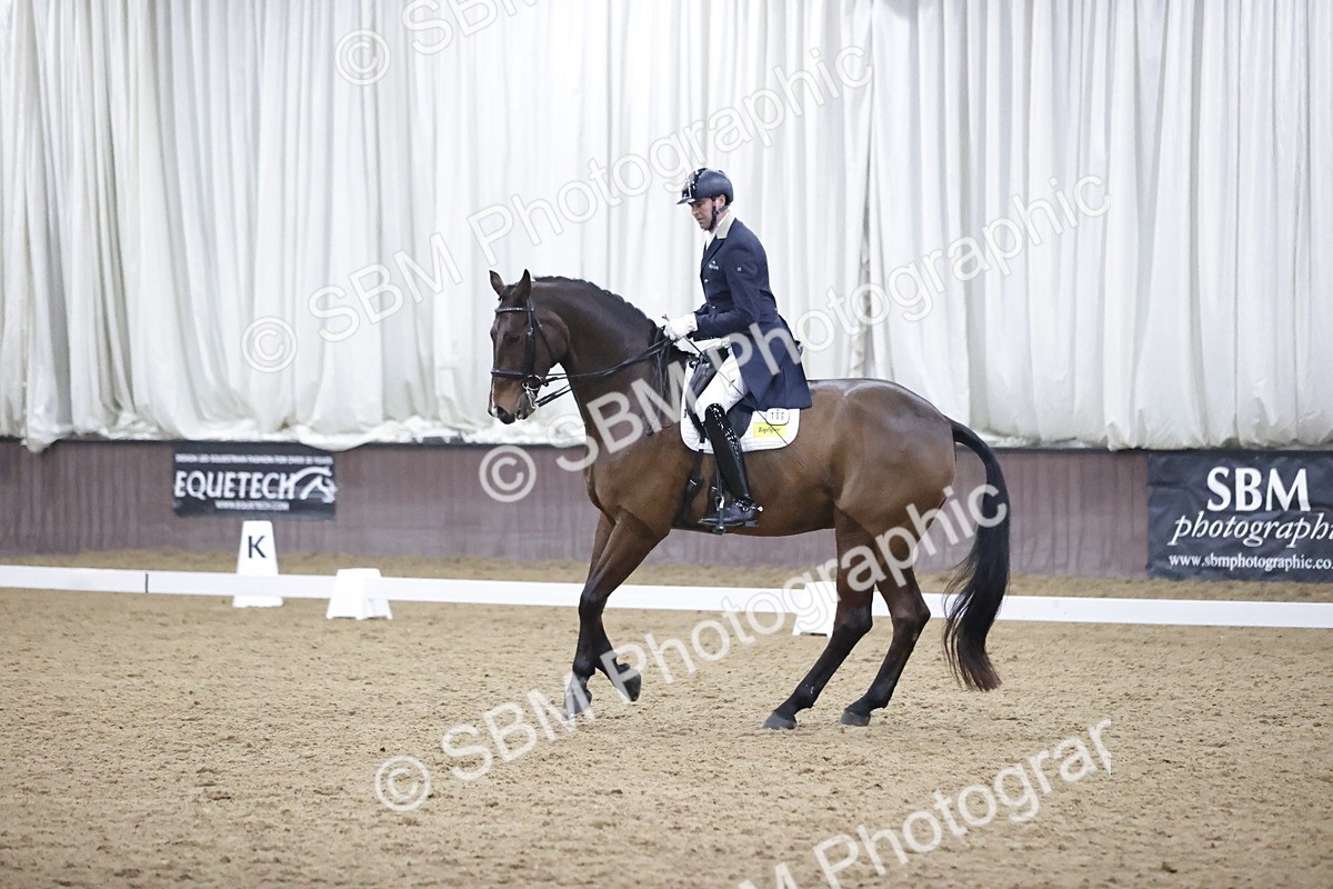 SBM_009164 - Class 16-17-19-21 - ADV 101-FEI PSG-FEI INT I-GP