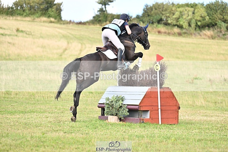 250831-172743-01227 - R-861-Carys.Thomas