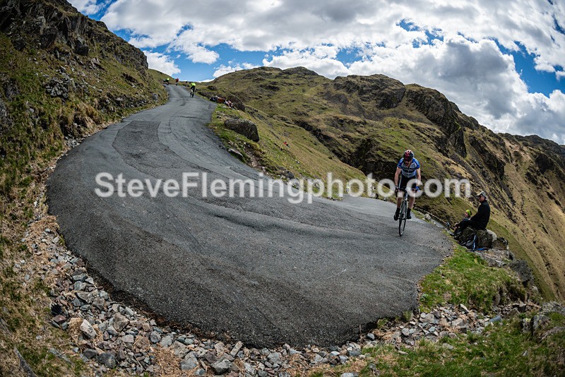 120937 - Hardknott Hairpin 12.00 - 13.00
