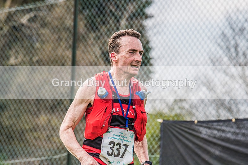 3 Peaks-3521 - The 3 Peaks Race - The Finish - Saturday 29th April 2023