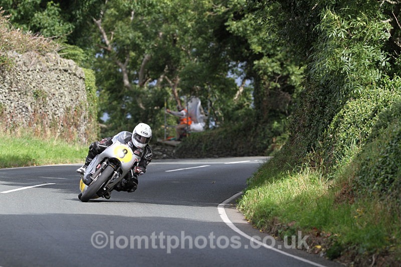 FOM_9379 - Bennetts 500cc Classic TT Race