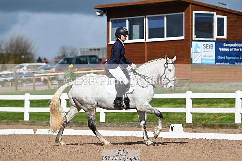 240323A-145903-02321 - UnA Novice 28