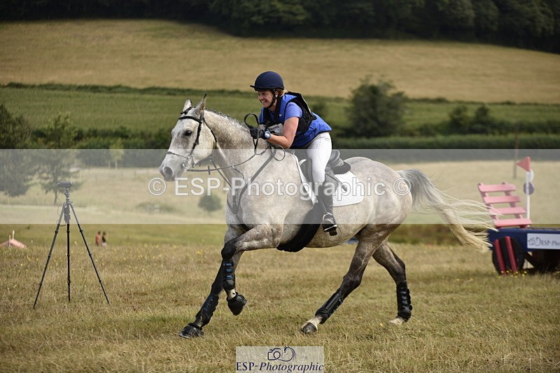 250802A-102828-01128 - A-006-Sarah.Morrison-QUALITY.STEP.ON