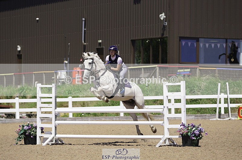 230624A-143024-01868 - Cls 25 Pony Newcomers & 1m Open