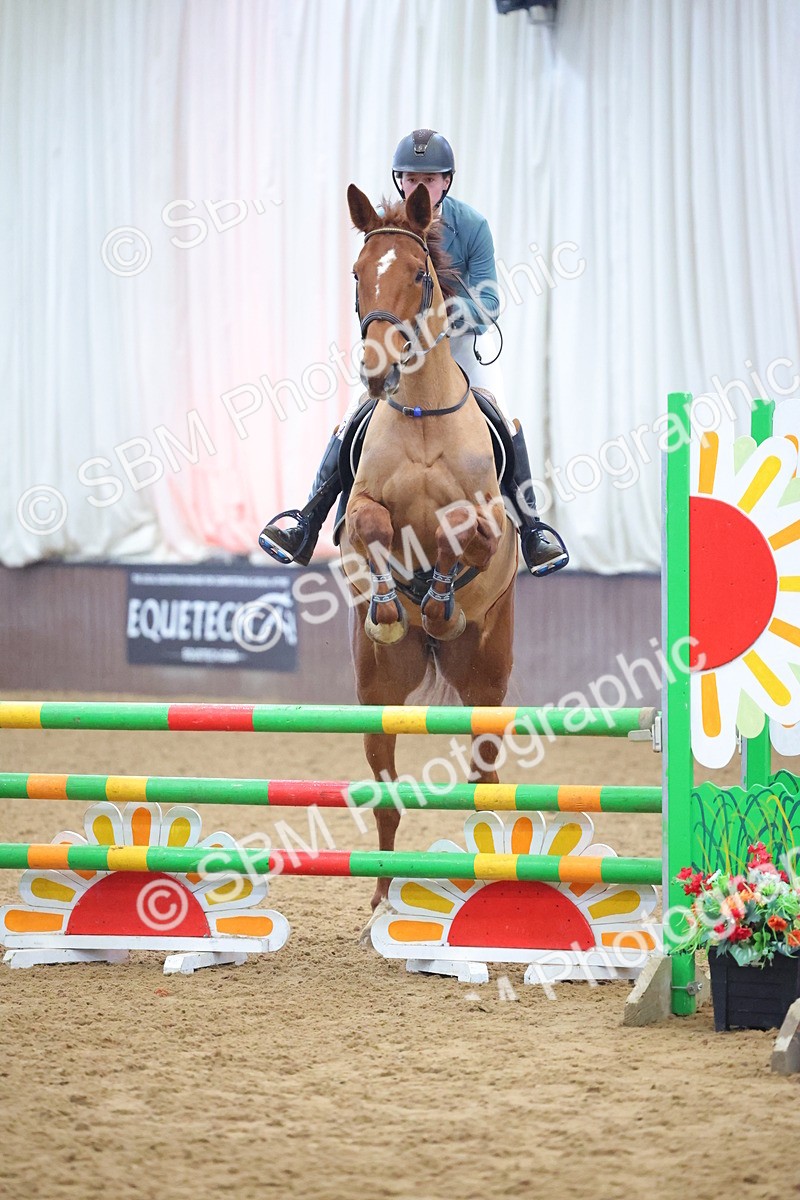 SBM_008362 - Class 21 - Nupafeed Supplements Senior Discovery/ 1m Open - First Round (1.00m)