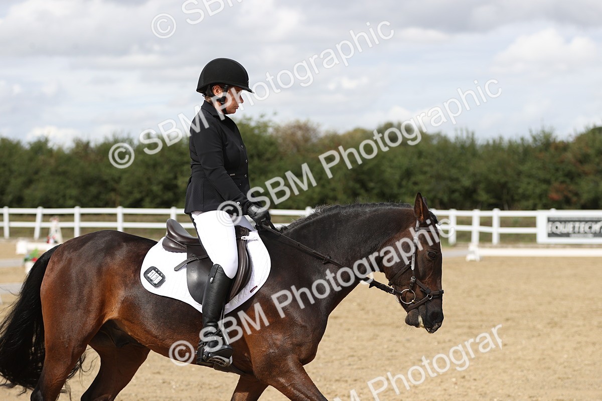 SBM_003961 - Class 9 - Novice 3 Champs