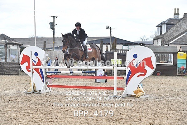 BPP_4179 - CLASS 6 FRI Senior Newcomers/ 1.10m Open