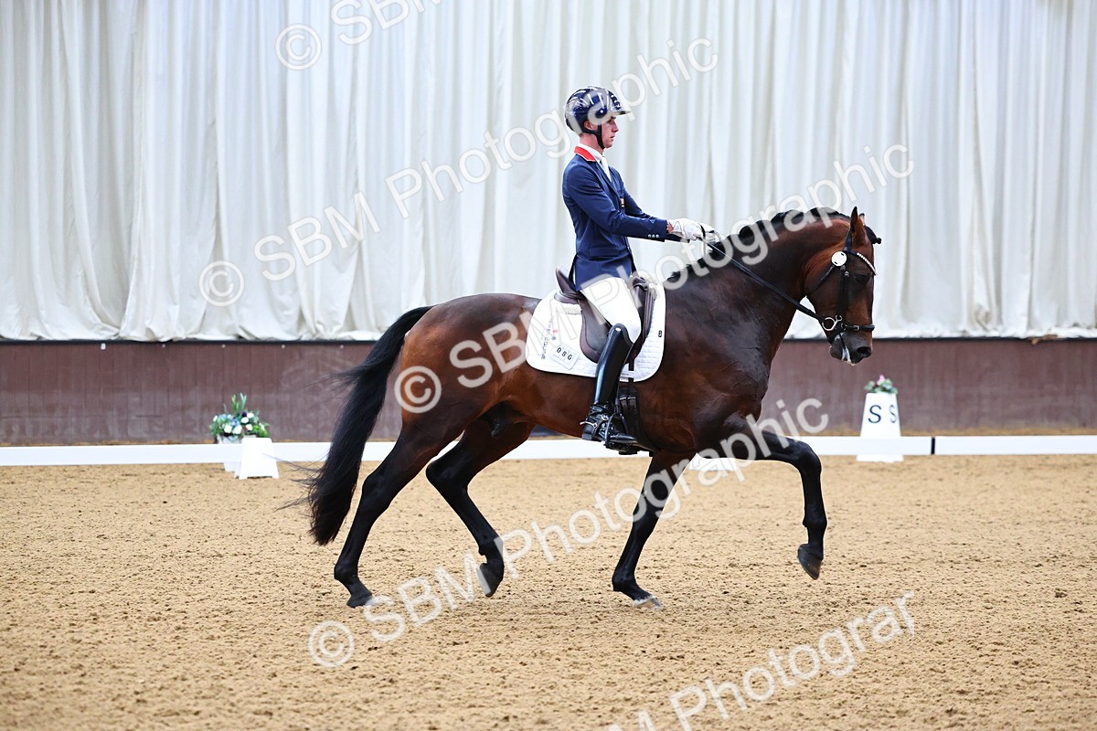 SBM_005297 - Class 5 - Novice 6 - 9.30-10.33