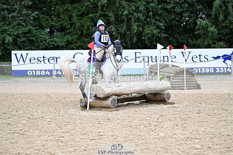 241116-090947-00238 - Cls 1 70-75cm