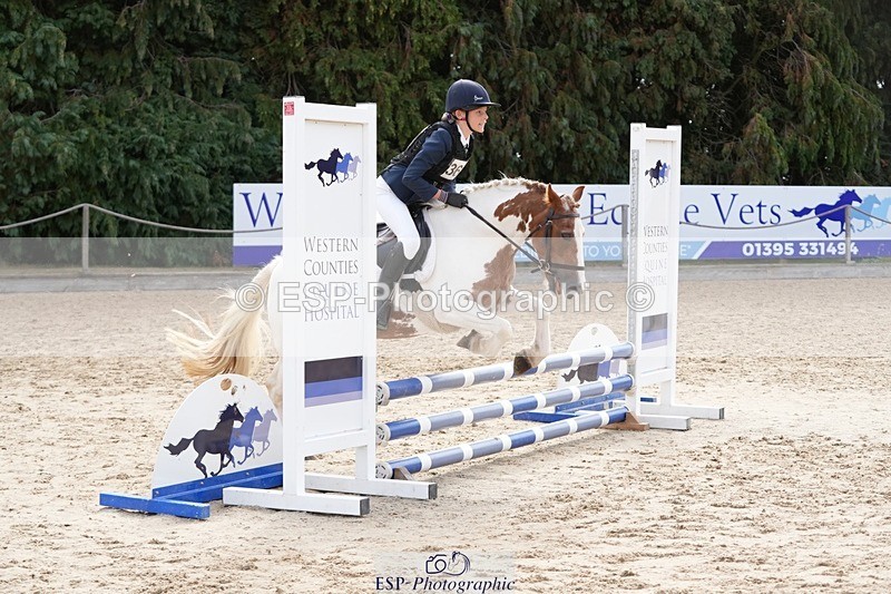 250821A-102814-14081 - WC Round 2 10.00 to 11.00