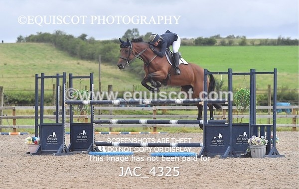 JAC_4325 - CLASS 7 Senior Foxhunter/ 1.20m Open