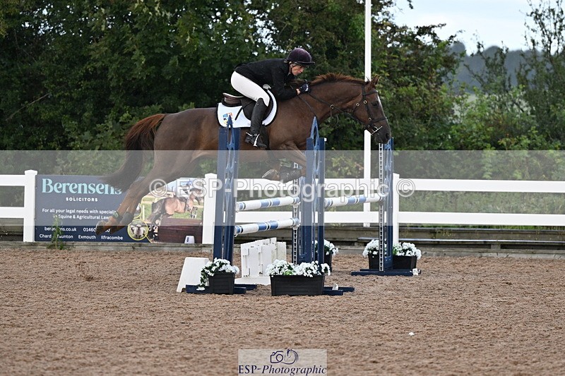 240912A-111422-01131 - Cls 9 Snr Discovery and 1m Open