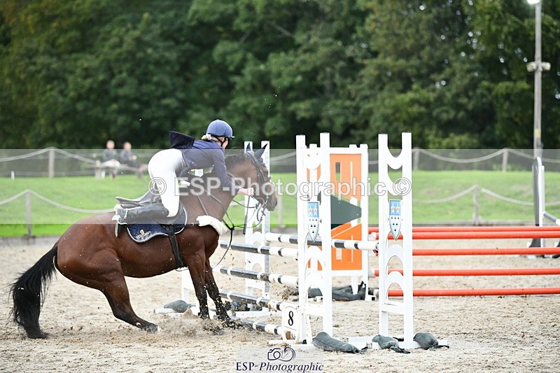 251004A-172216-02395 - Classes 12 & 13 90cm