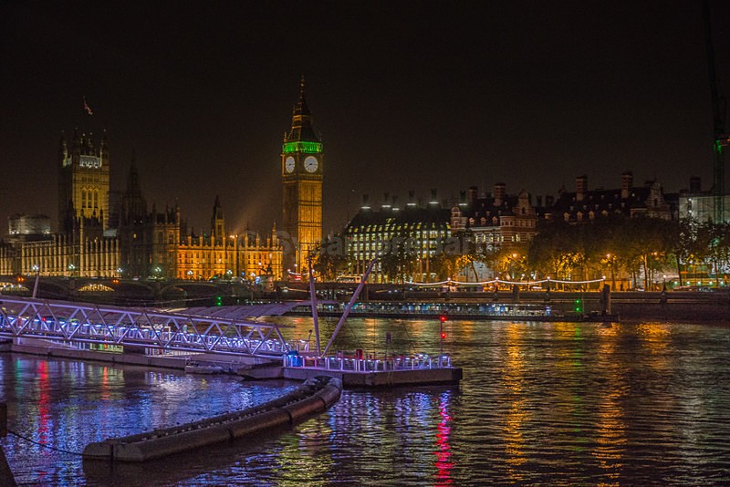 Thames reflections - Cityscape