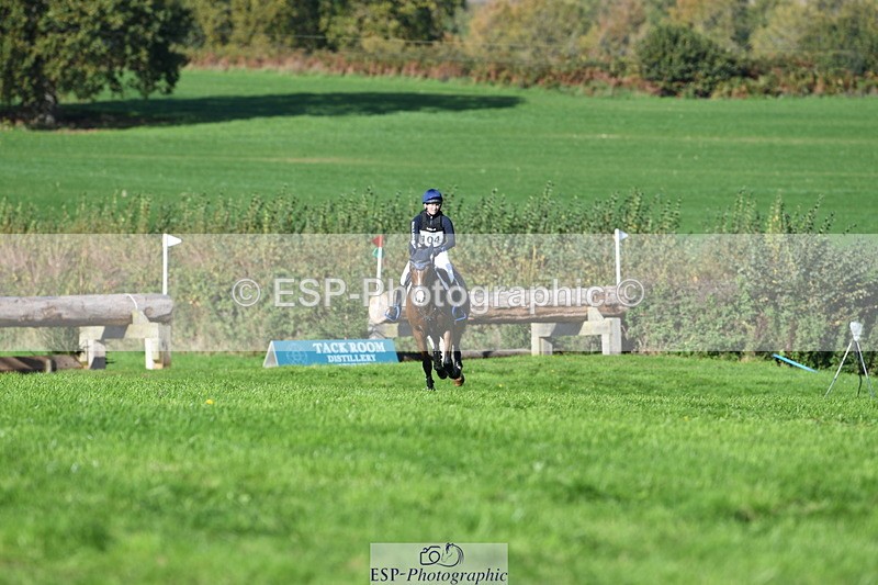 251024A-115228-09062 - B-104-Millie.Juleff