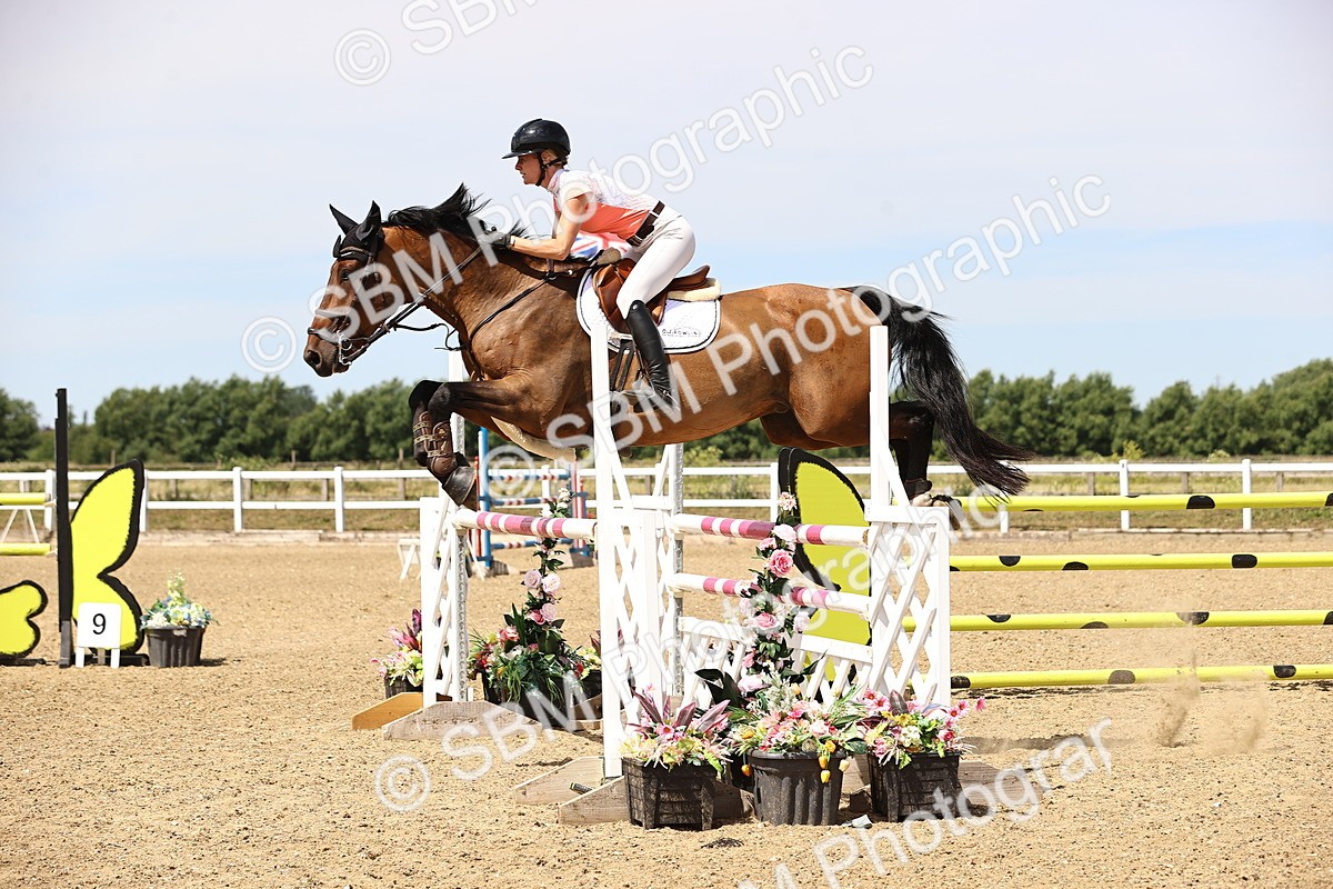 SBM_000655 - Class 15 - Redpost Equestian Senior Foxhunter - 1.20m