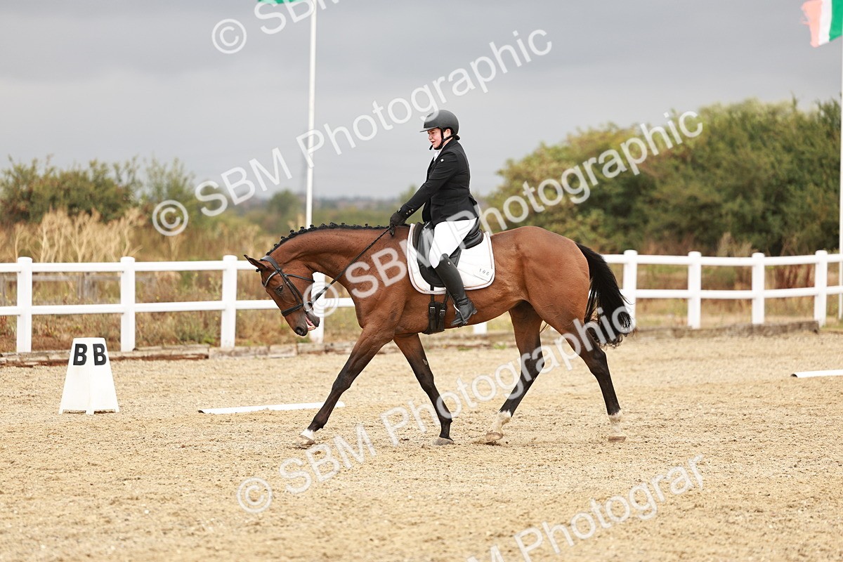 SBM_001864 - Class 8-11 - N2 E1 Warm Up - 12.27-12.59