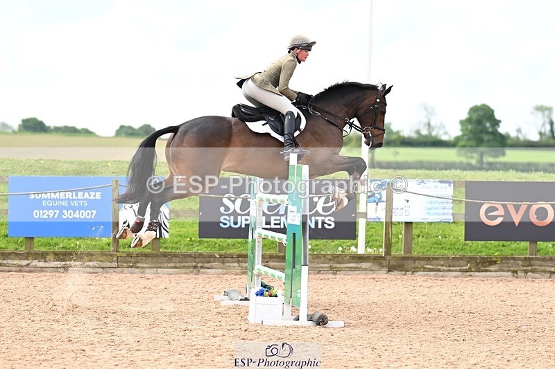 260507-102716-01515 - Cls 1 Snr Foxhunter