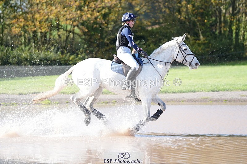 251024A-130214-10929 - B-153-Charlotte.Franck-Steier