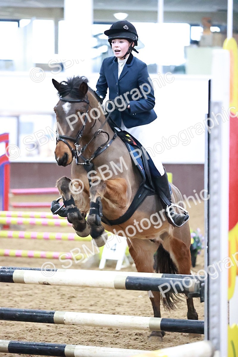 SBM_000148 - Class 1 - Pony Intro 70cm