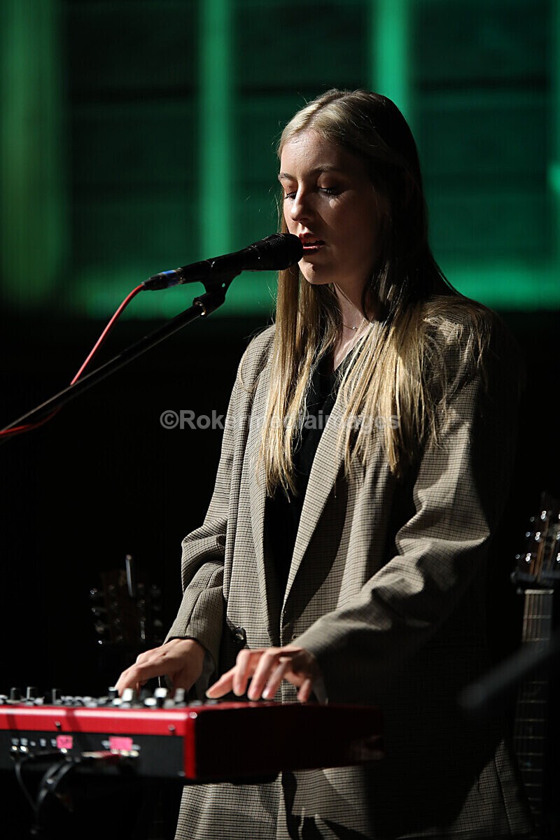 FOLK N BLUES-690 - FOLK and BLUES SEPT 2022