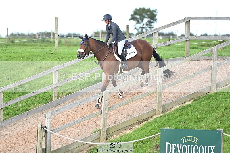 240913A-171402-05318 - Cls 19 Snr 1m Open Speed Derby