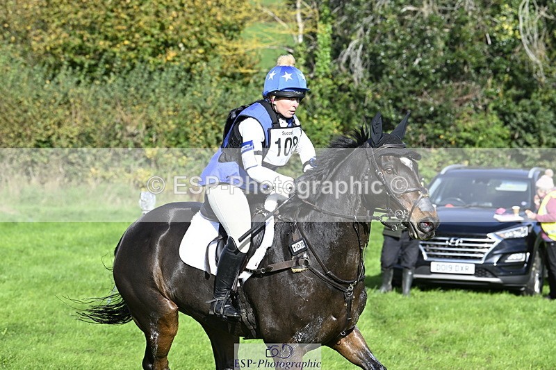 251024A-120502-08892 - B-108-Zoe.Boyles