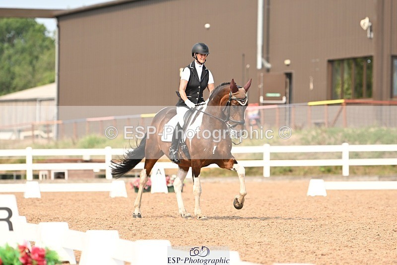 250816-154126-06229 - 123-Lorraine.MorrisLissyegan.Coloured.Lady