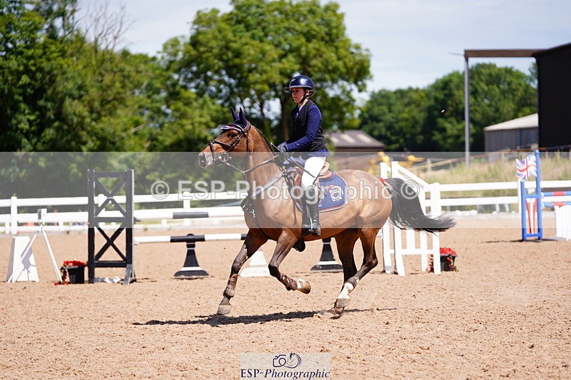 240629A-115826-05130 - Cls 18 Newcomers and 1m Open