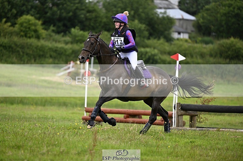 240630-122712-00866 - 917-Megan_Seedhouse-So_Sally