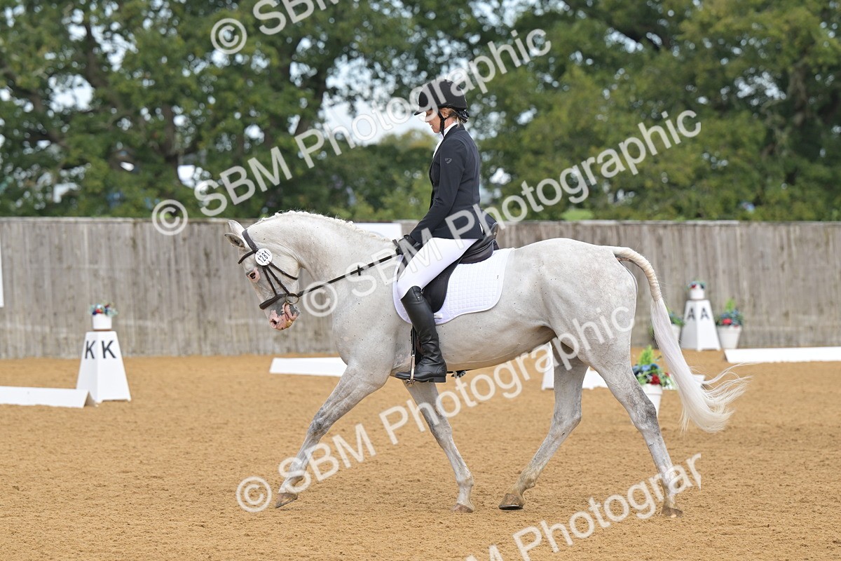 SBM_03806 - D2 - Small Tour Championship Intro 2