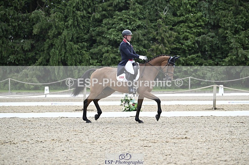 000101-220619-04540 - 403-CRAZY_DU_LOIR-Oliver_Townend