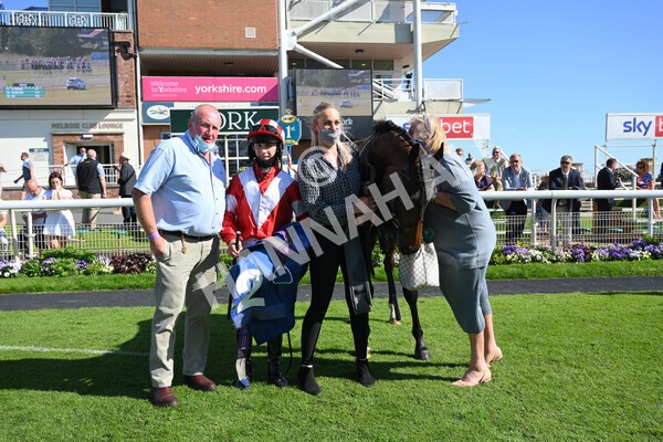  - Race 6 4.50pm The Ice Co supporting Macmillan Stakes