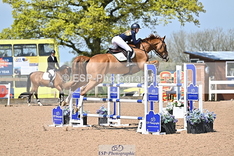 240509A-121606-01705 - Cls 10 National 1.30m Open