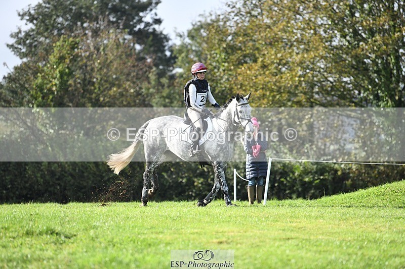 231020-105419-06005 - 028-BOLEYBAWN.COOLEY.LADY-Claire.Fielding-XC