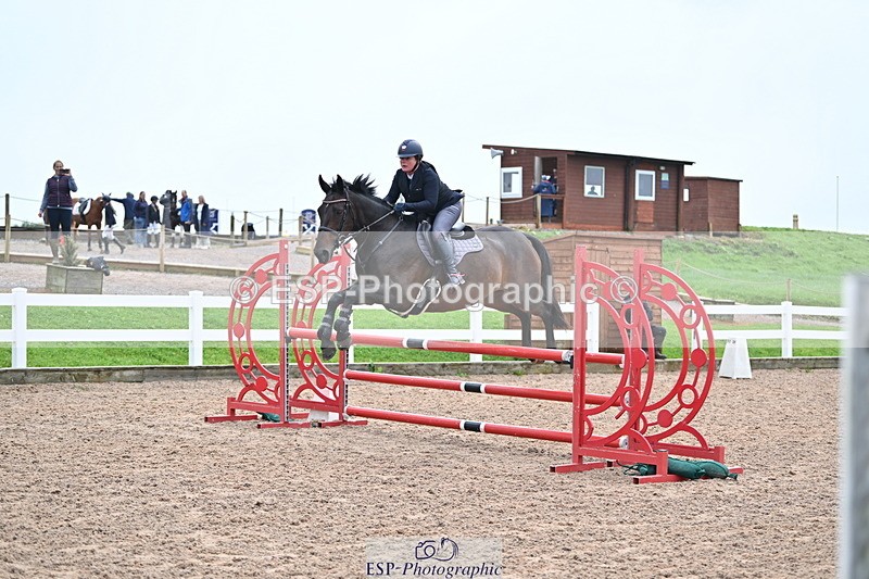 240907A-115026-01243 - Cls 8 1.05m Amateur Qualifier