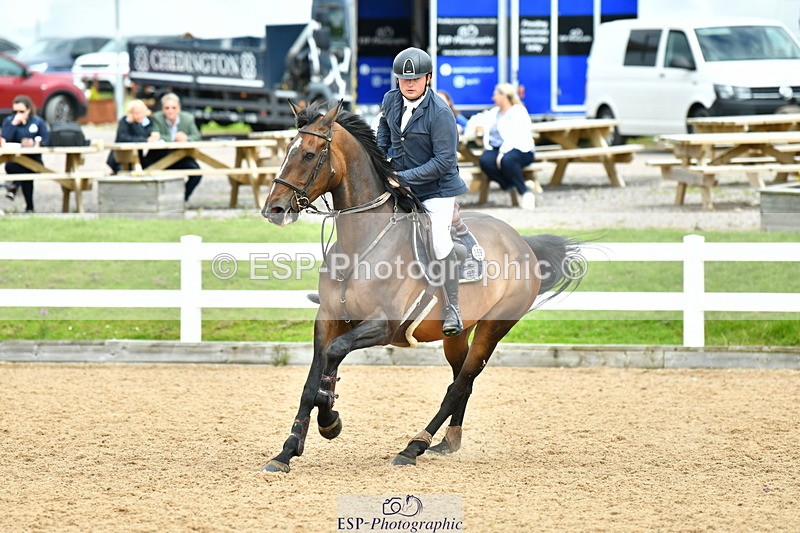 230721A-144850-07109 - Cls 22, 1 Star Gold 1.30m